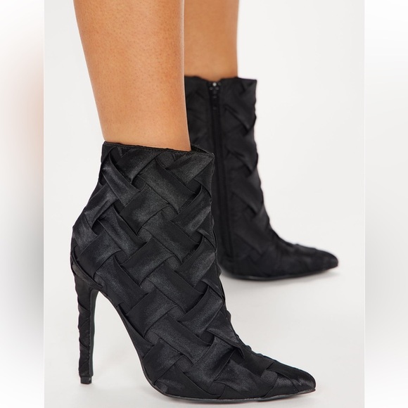 Womens Get In Line Braided Heeled Boots/Booties | Black | NEW/ NEW in BOX!! - Picture 1 of 5